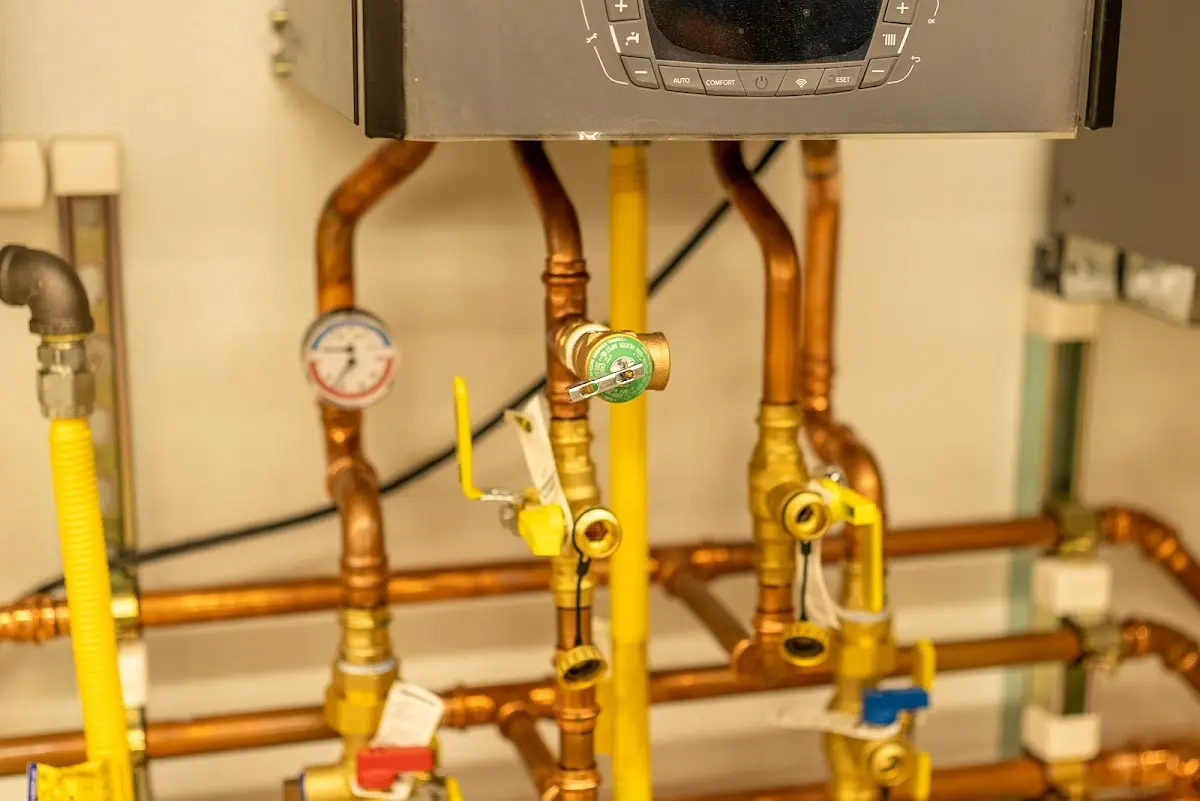 Licensed technician providing Sewer Cleanout for a homeowner in Westwood Lakes